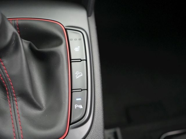 KONA T-GDi ADVANTAGE PLUS+AHK+NAVI+LED-SCHEINWER