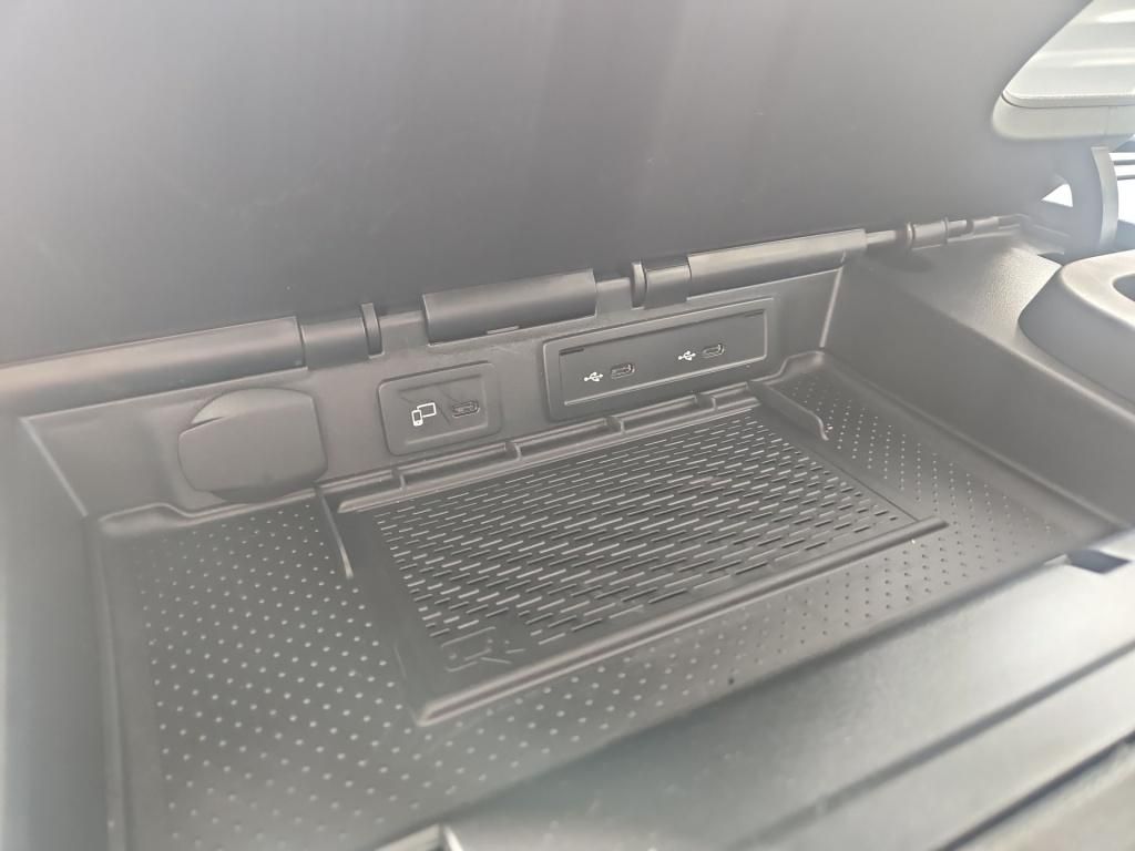 Fahrzeugabbildung Mercedes-Benz Sprinter 317 Kasten L2H2 3,5tAHK Schwingsitz SHZ