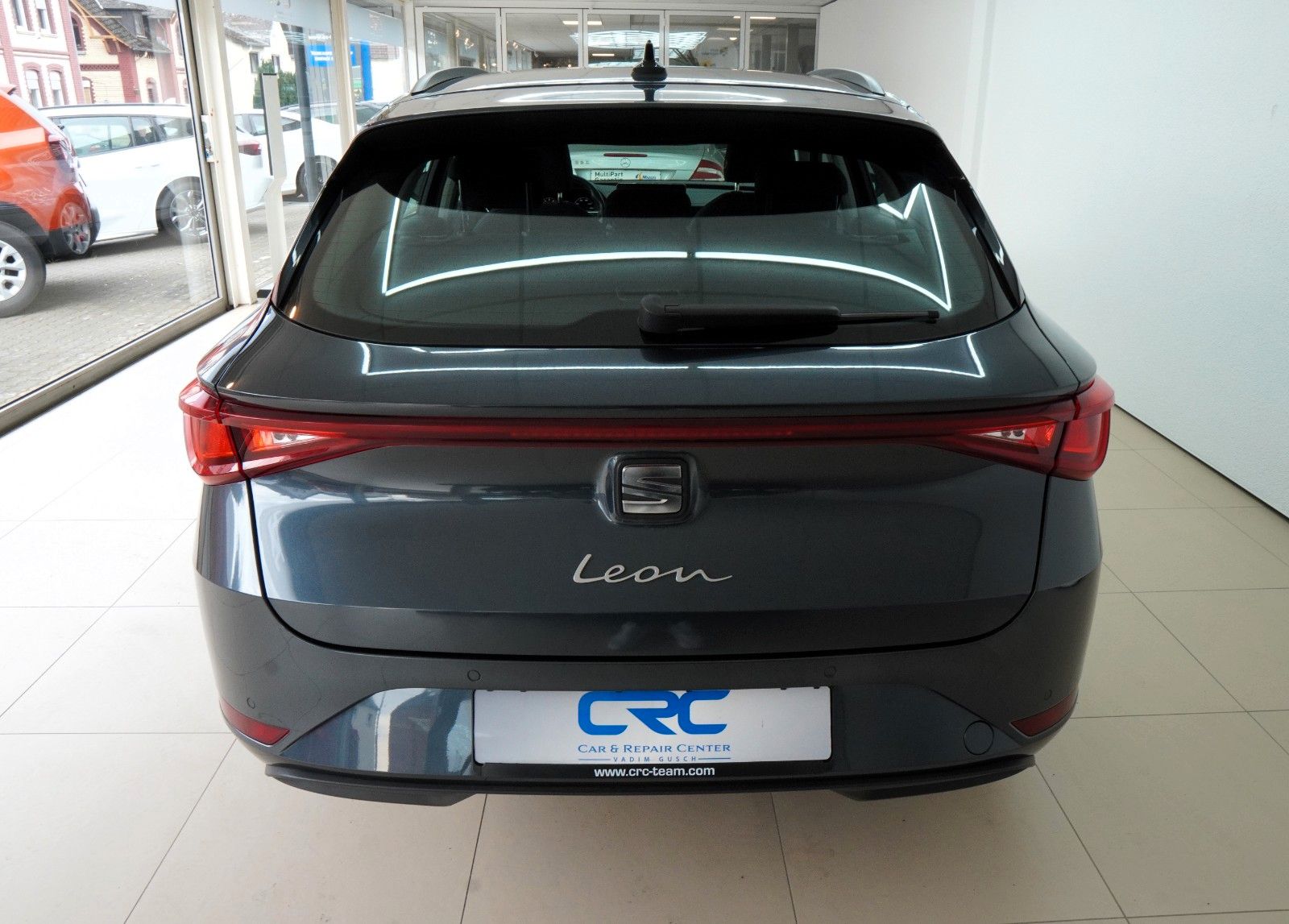 Fahrzeugabbildung SEAT Leon Sportstourer Style *Navi*Shz*CarPlay*