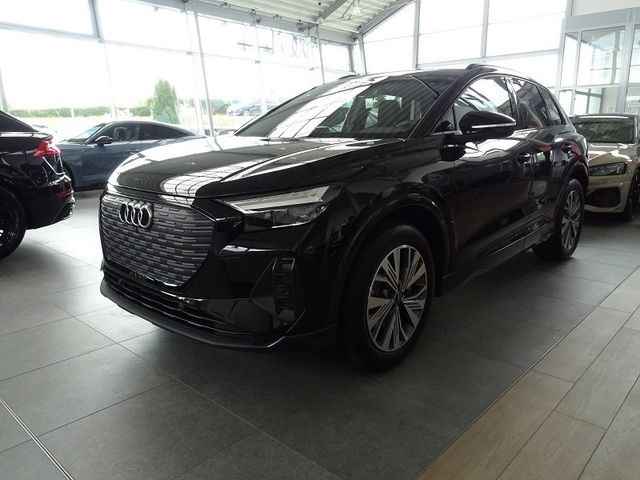 Q4 40 e-tron Advanced - Komfortpaket Plus