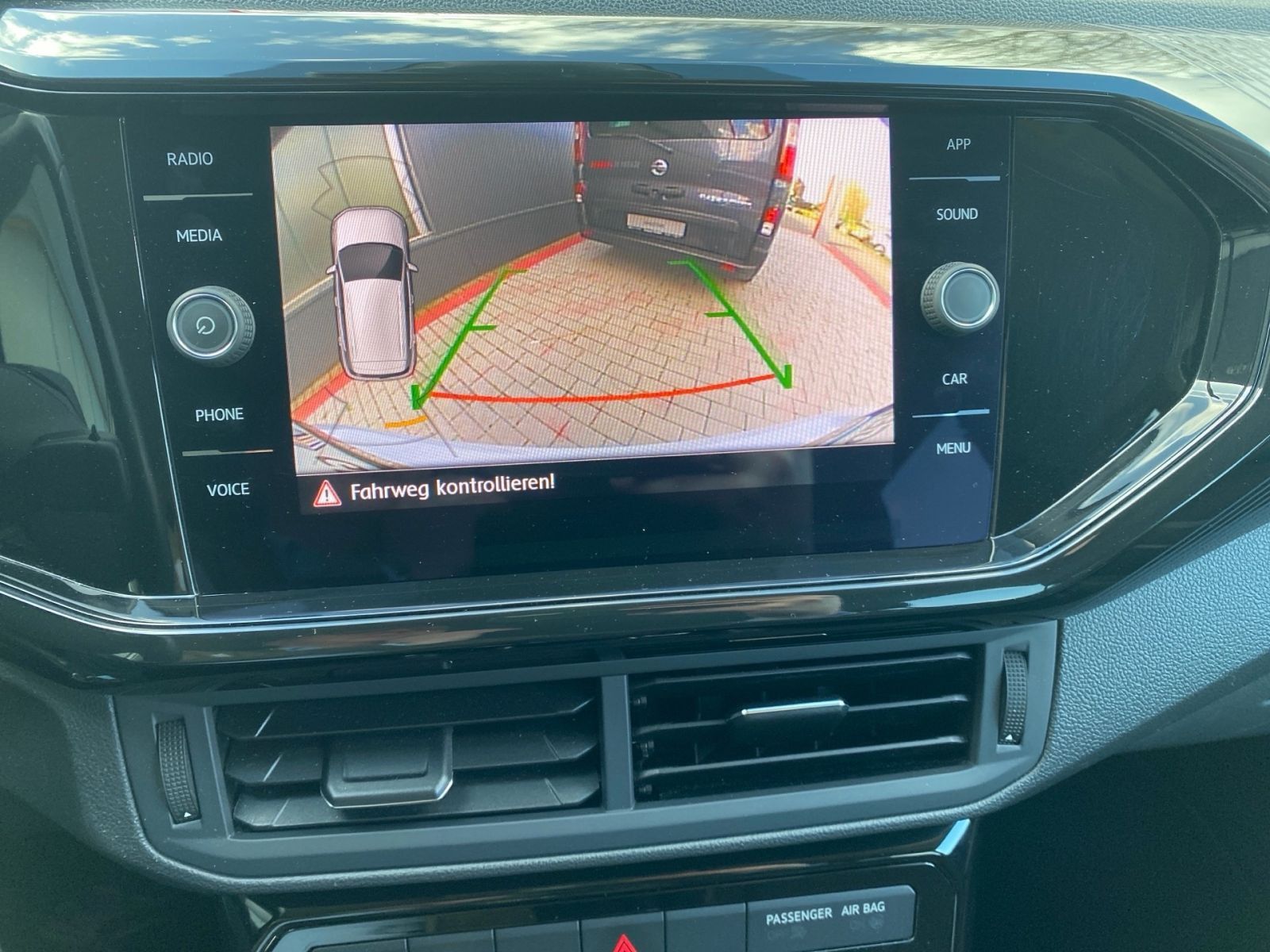 Fahrzeugabbildung Volkswagen T-Cross 1.0 TSI Style *Kamera*Sitzheizg*Alu*Allw