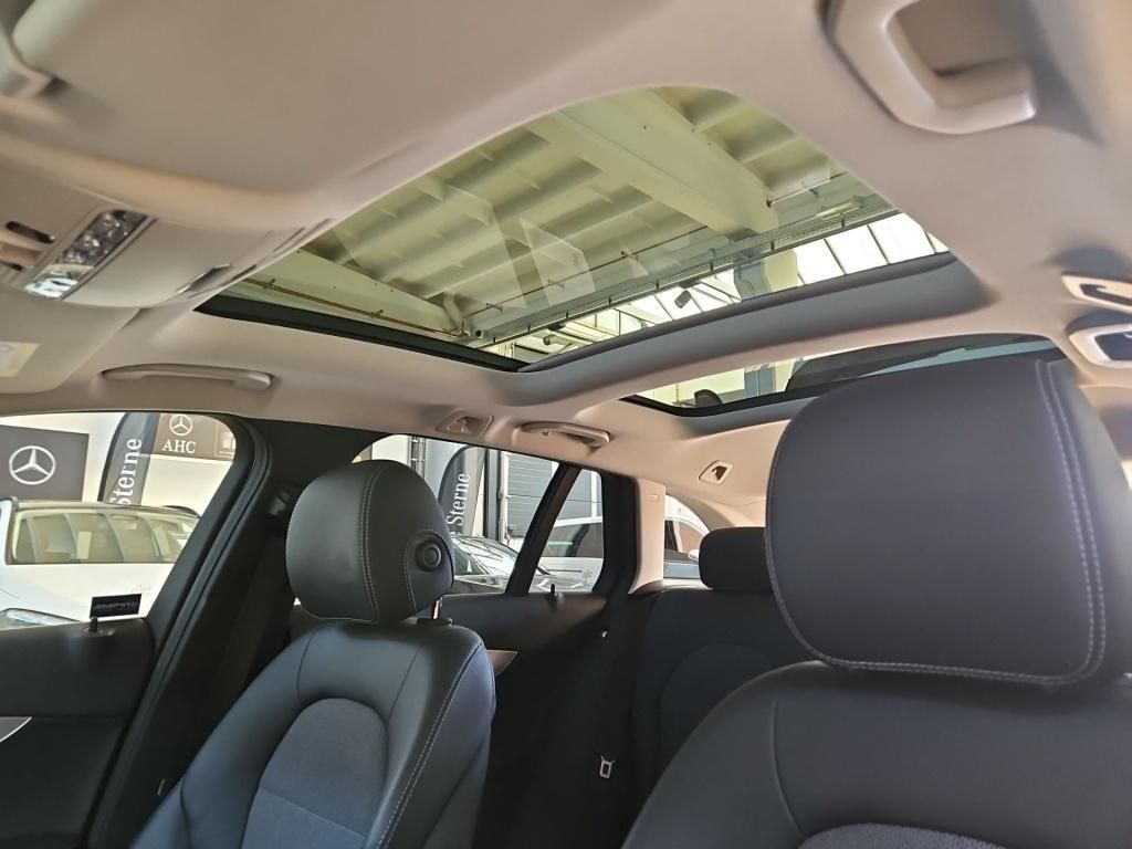Fahrzeugabbildung Mercedes-Benz C 180 T Avantg. AHK Pano Totwi, SHZ Ambie. LED
