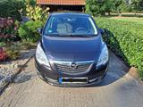 Opel Meriva 1.4 B Edition schwarz 74kW (101 PS) - Opel Meriva aus 2011: 1.4