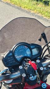 Suzuki Gladius, SFV650A, Reifen NEU,  noch 2 Wochen - Suzuki Motorräder in Leipzig