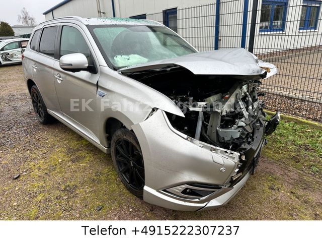 Mitsubishi Outlander PHEV Plus Spirit 4WD