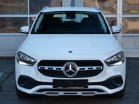 Mercedes-Benz GLA 180d STYLE NAVI+LEDER+17" ALU+AHK