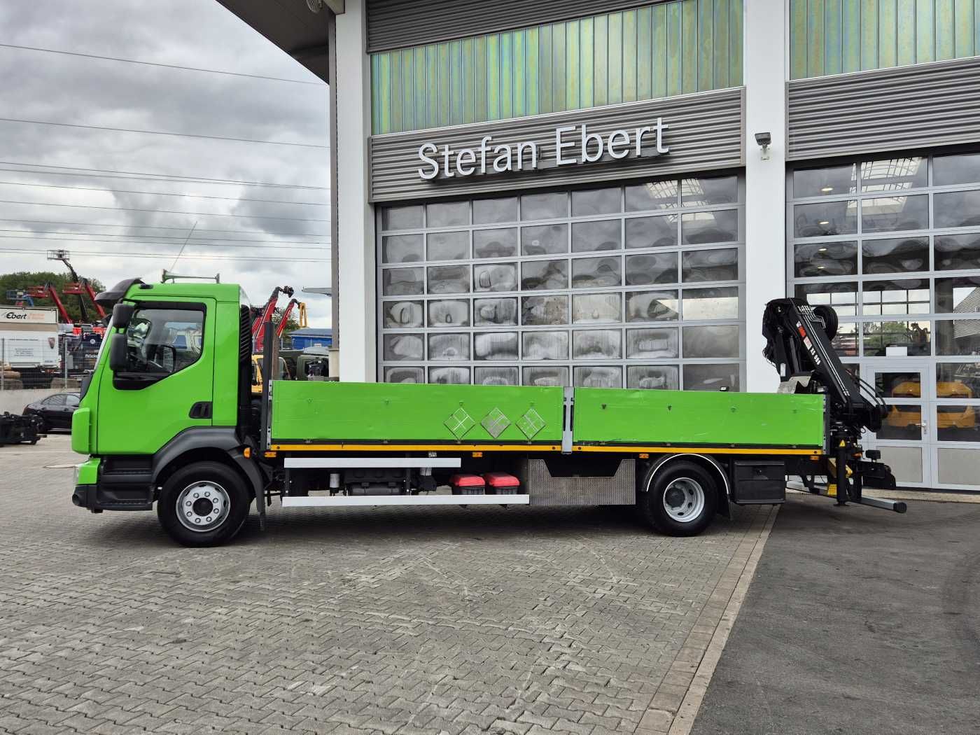 Fahrzeugabbildung Volvo FL 42 R Kran Hiab XS 088 Funk bis 14 m! Kamera