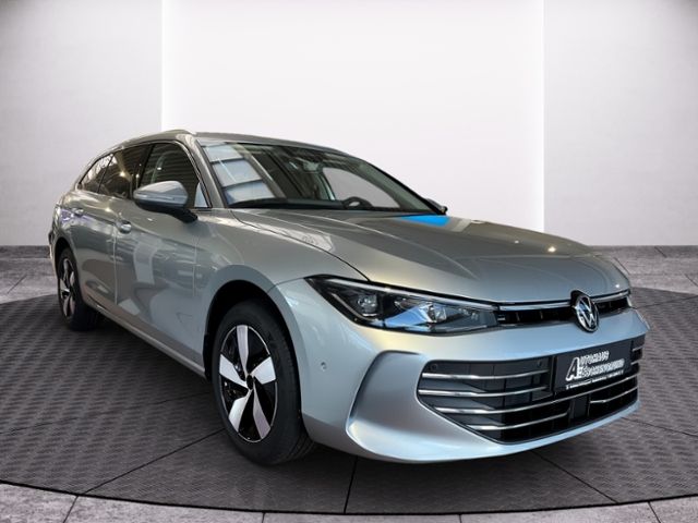 Fahrzeugabbildung Volkswagen Passat Passat 1.5 eTSI DSG BUSINESS AHK IQ.LIGHT