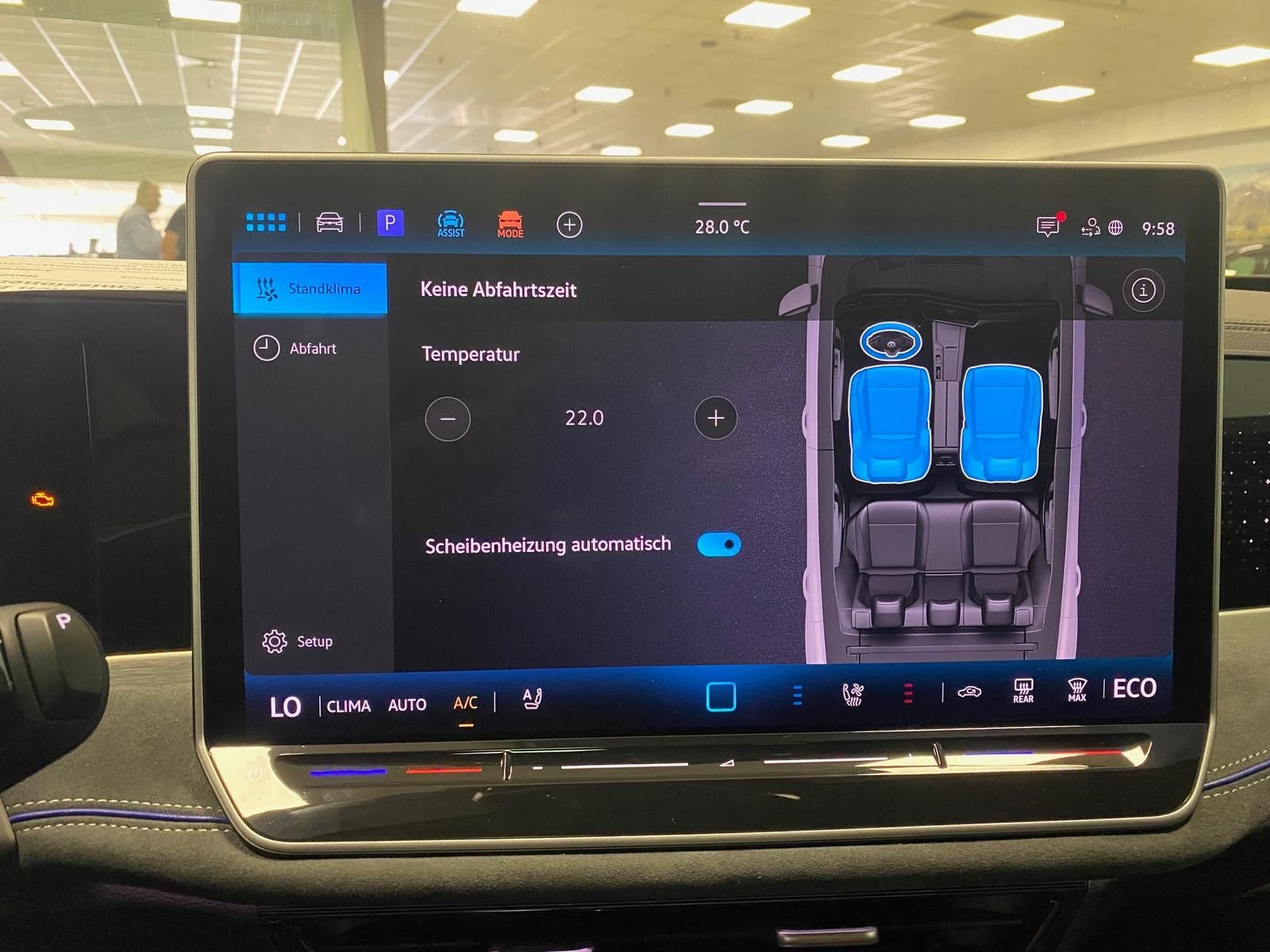 Fahrzeugabbildung Volkswagen Passat Variant 1.5 TSI eHybrid DCC R-Line