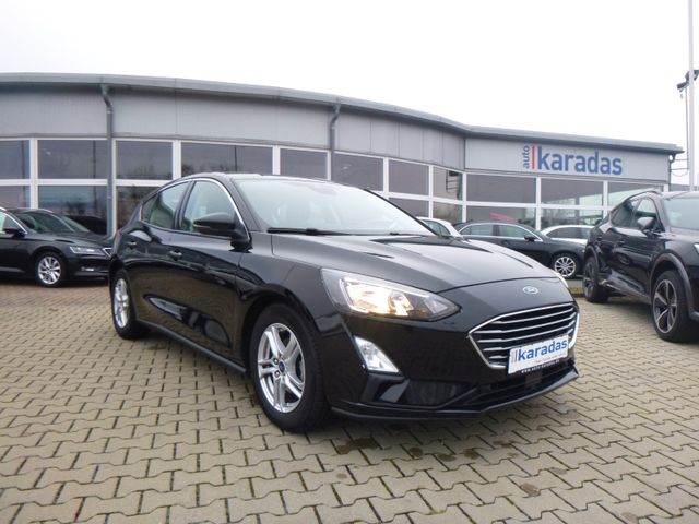 Fahrzeugabbildung Ford Focus 1,5 EcoBoost Lim >AUT/NAVI/Sitzheiz/PDC<