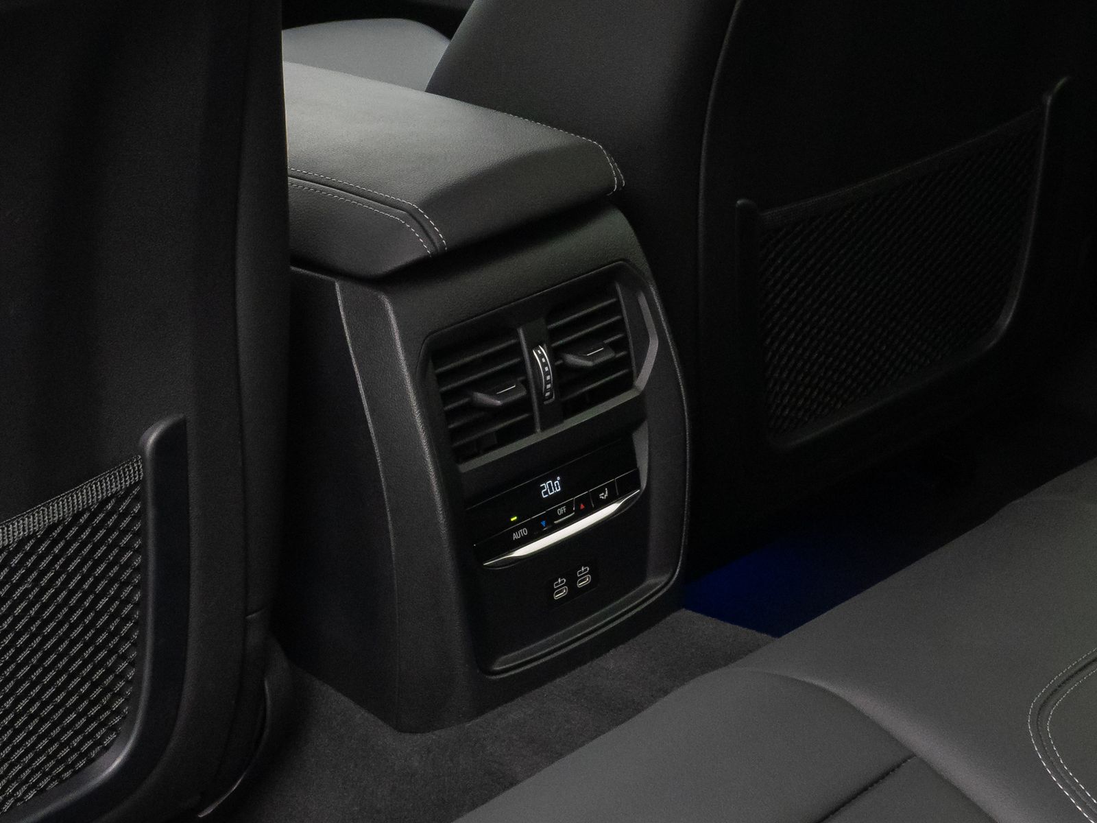 Fahrzeugabbildung BMW M340d xD Kamera Laser HUD DAB ACC Komfort Alarm