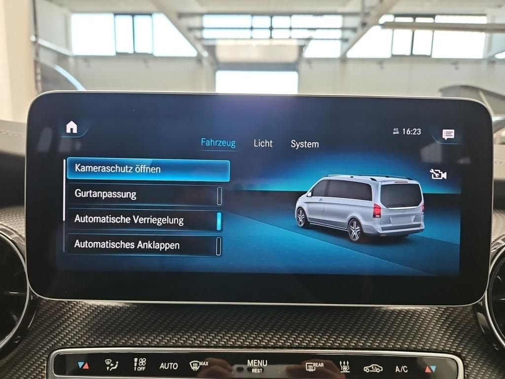 Fahrzeugabbildung Mercedes-Benz V 300 EAV extralang AMG 7 Sitze 2,5t AHK Belüftg