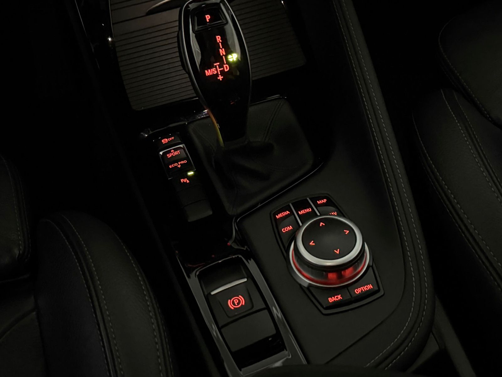 Fahrzeugabbildung BMW X1 sDrive 20 d M SPORT/KAM/LED/PANO/ACC