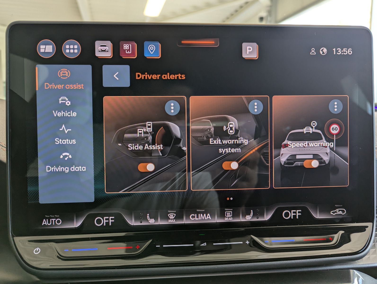 Иллюстрация автомобиля CUPRA Leon 1.5 eTSI DSG Dynamic-Edge-Assist-XL Memory
