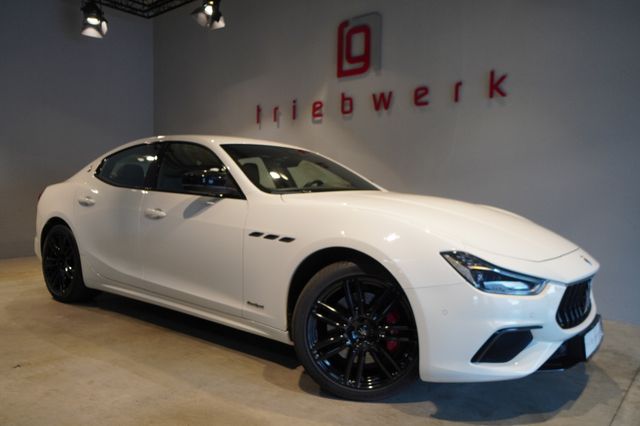 Maserati Ghibli 3.0 V6  GranSport -BRD-FZG-U-frei- 27 TKM