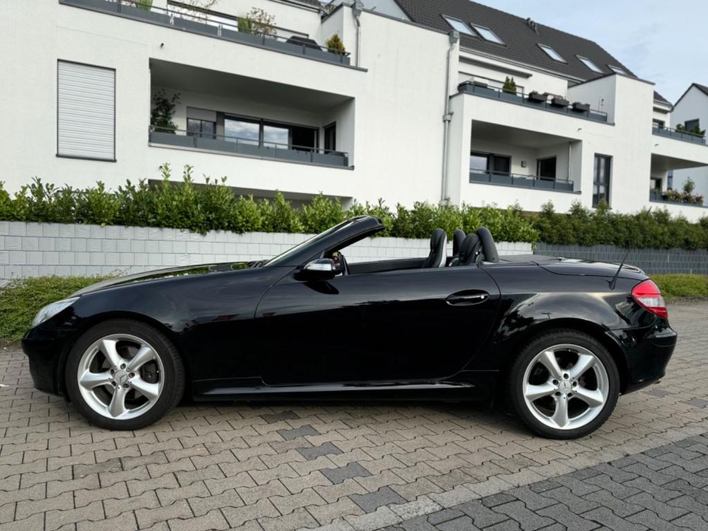 Mercedes-Benz SLK 280