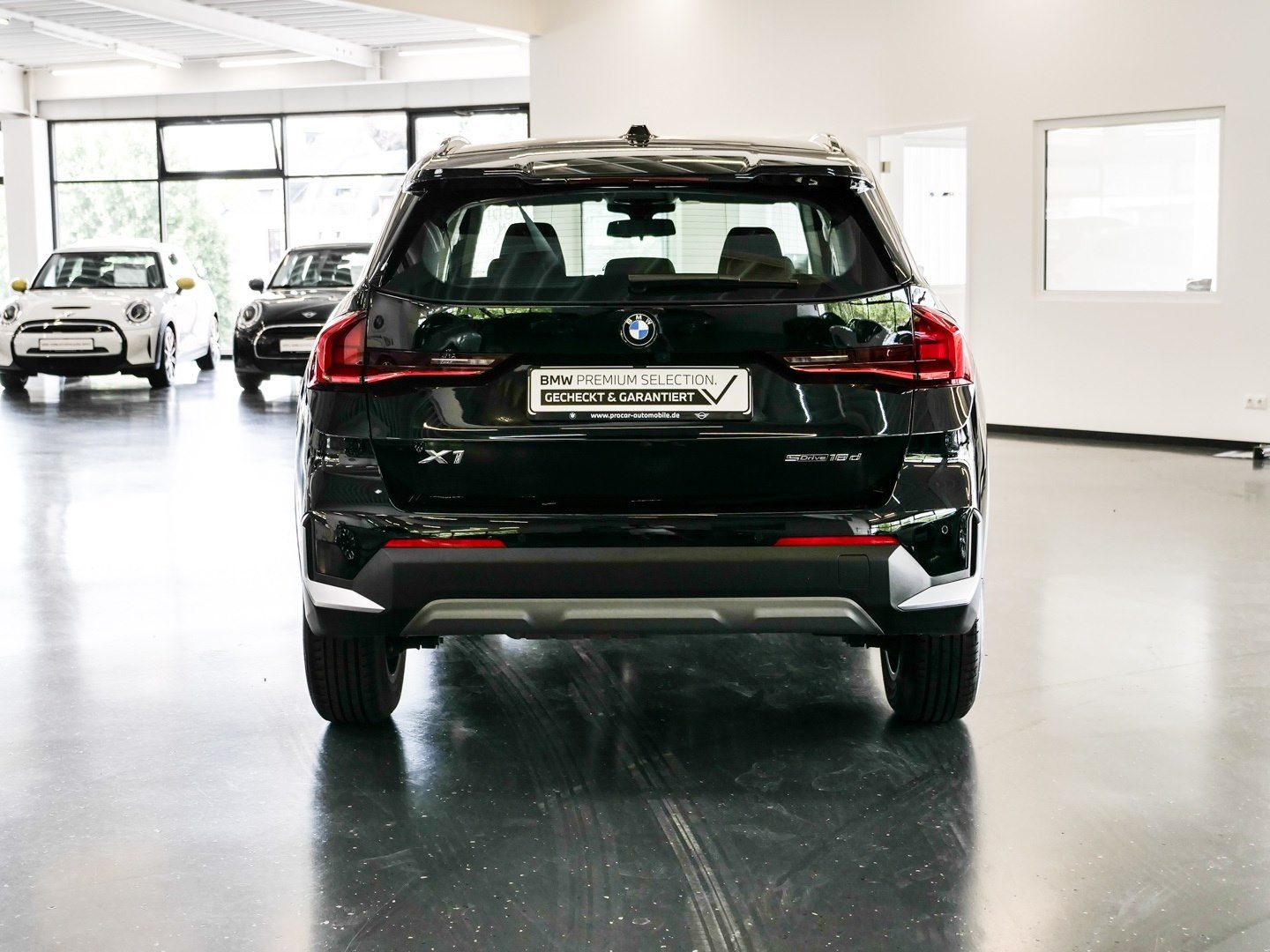 BMW X1 sDrive18d Aut Nav LED Parkass PDC RFK Shz foto 5