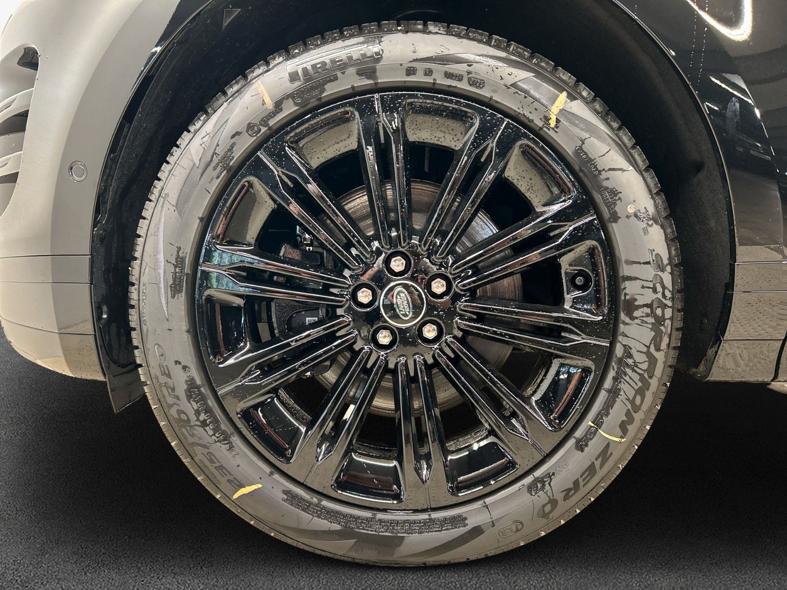 Land Rover Range Rover Evoque - Bild 9