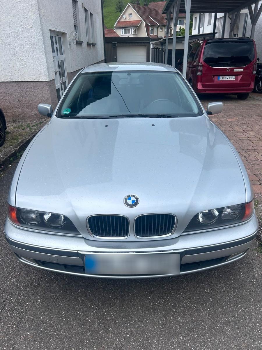 BMW 520