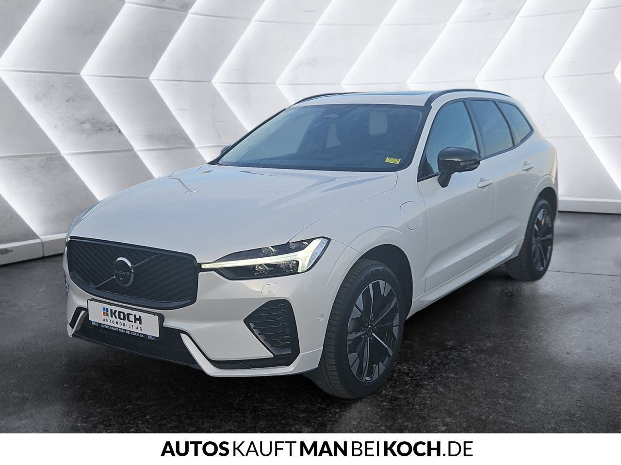 Volvo XC60 T6 AWD B Plus Dark ACC BLIS HUD PANO AHK imagem 2