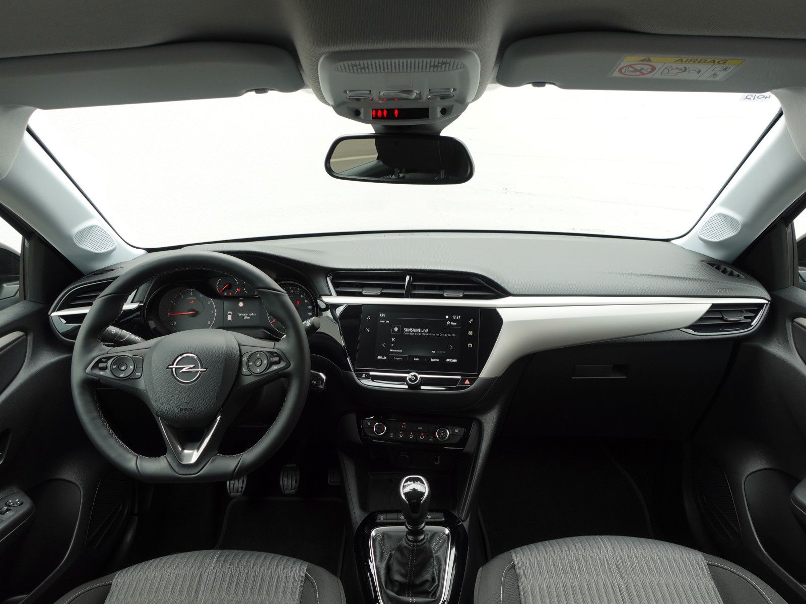 Fahrzeugabbildung Opel Corsa Edition 1.2T,Sitzhz,Einparkhilfe,Allwetter