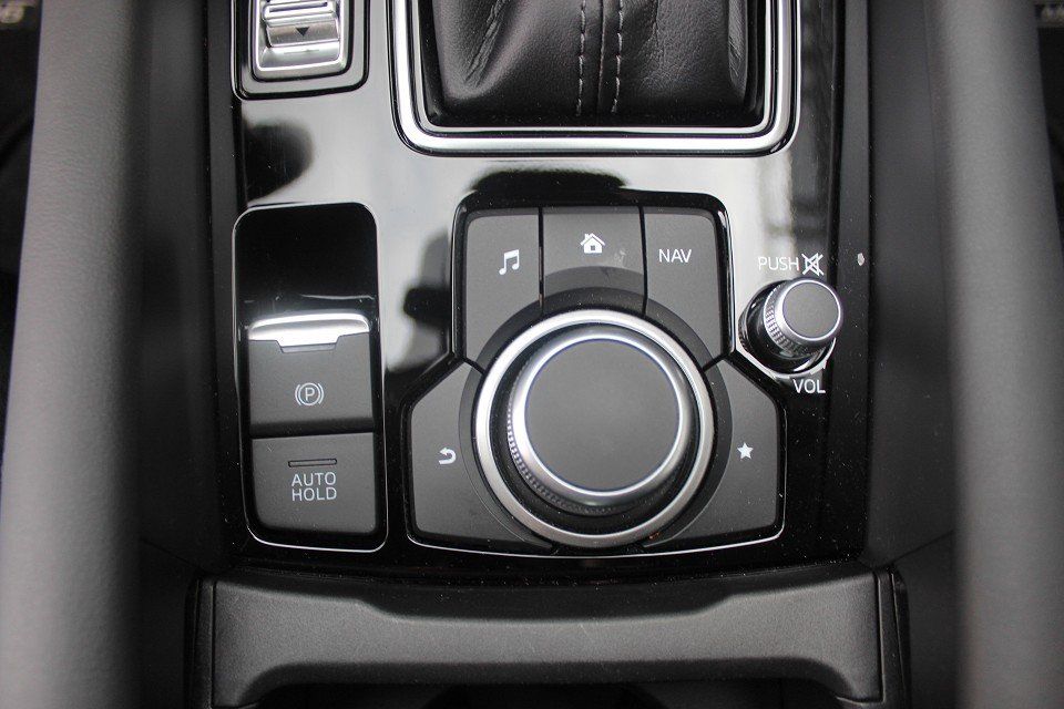 Fahrzeugabbildung Mazda 6 Exclusive-Line G-194 AT NAVI ACAA 360° MATRIX