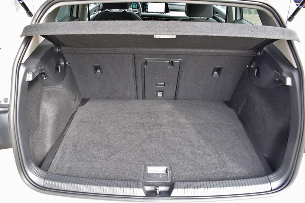Volkswagen Golf VIII 1.5 TSI 6-Gang *Life*LED*AHK*RüKam*ACC, миниатюра 14