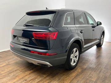Audi Q7 - 4