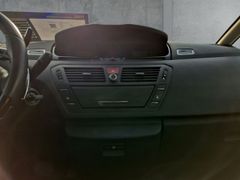 Fahrzeugabbildung Grand C4 Space Tourer Selection 7-Sitzer