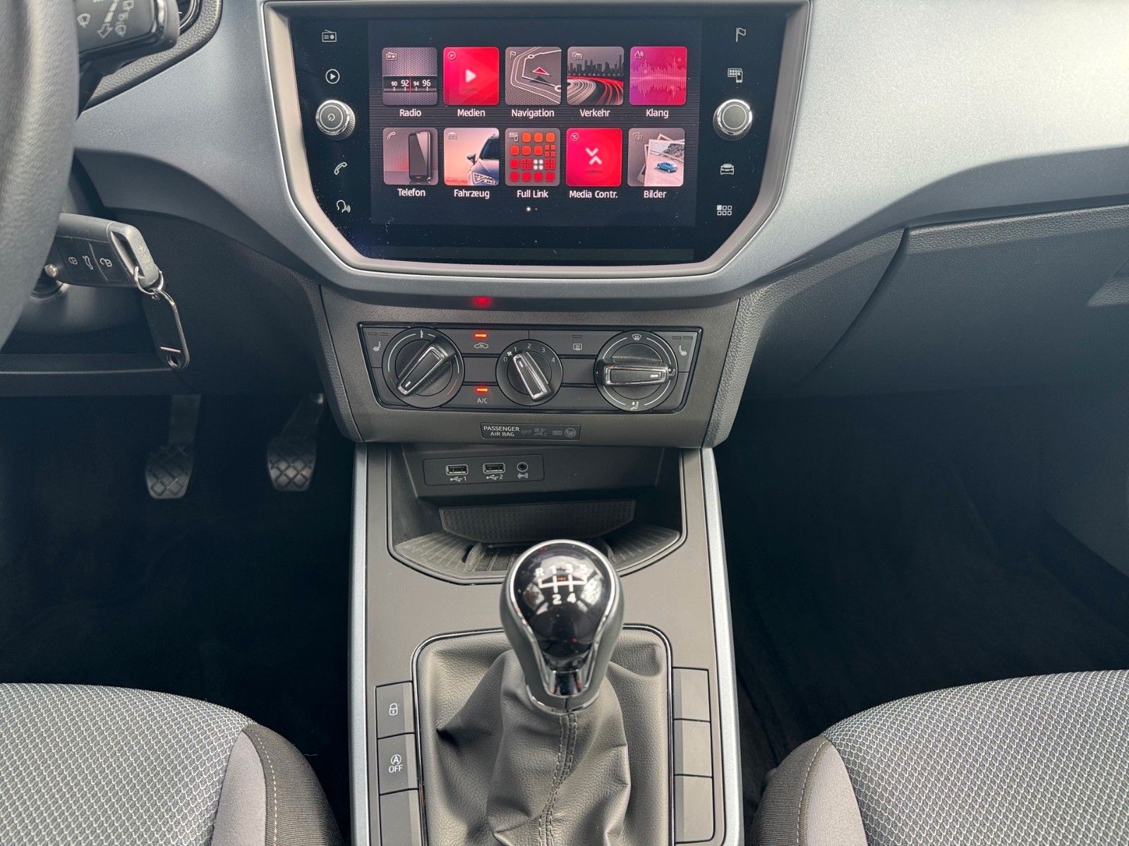 Fahrzeugabbildung SEAT Arona Style 1.0 TSI