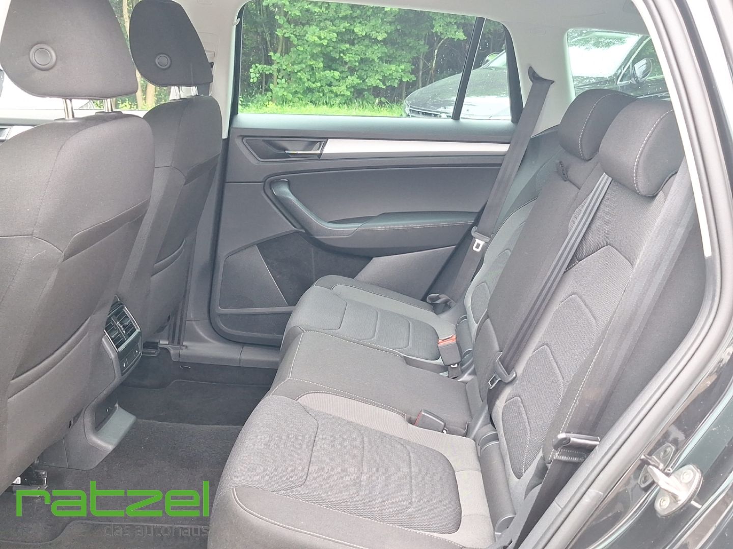 Fahrzeugabbildung SKODA Kodiaq 4x4 Ambition 2.0 TDI DSG AHK Navi Kamera