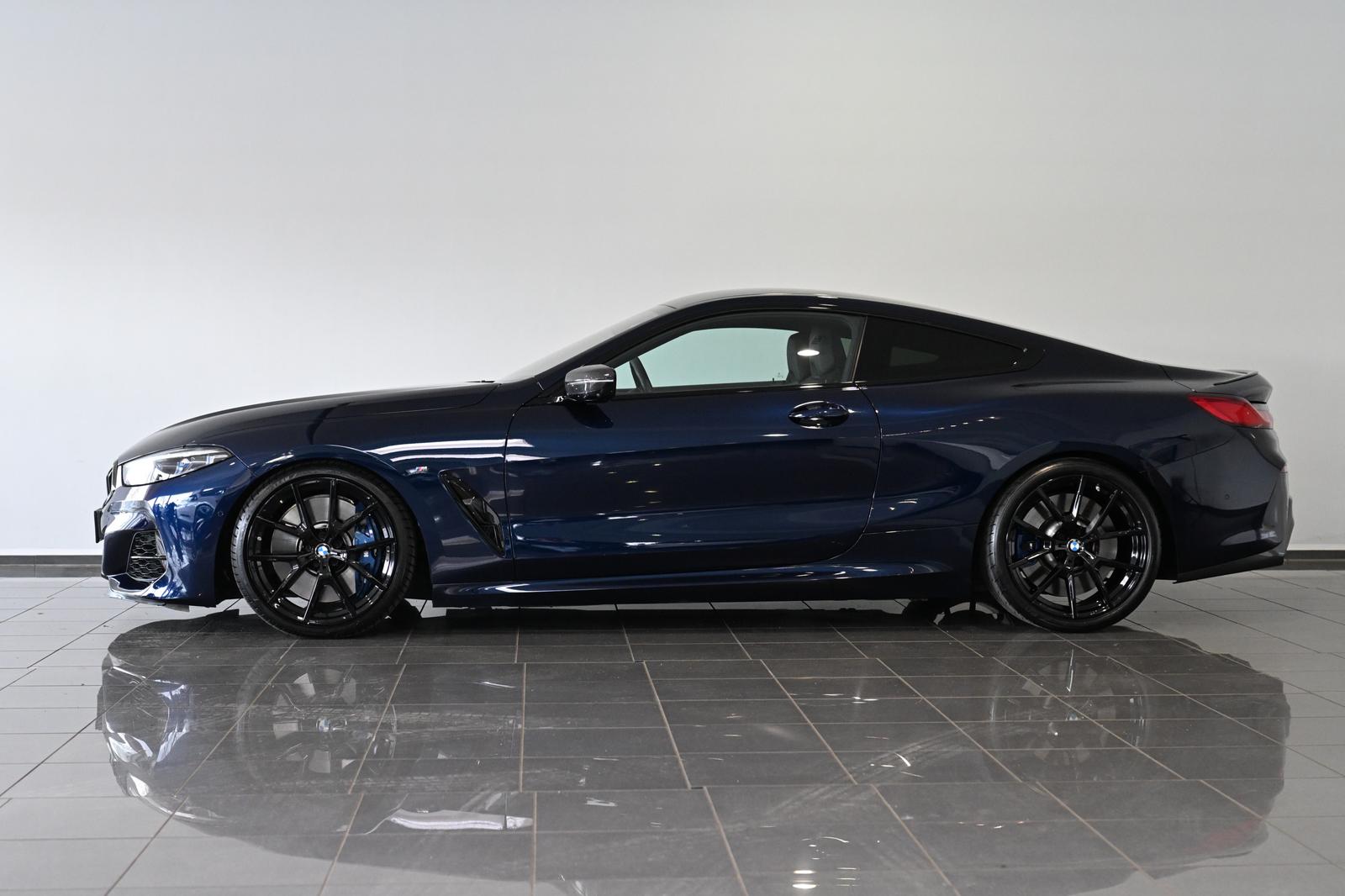 BMW M850 i Coupe xDrive HA-Lenkung Carbon M-Sitze 