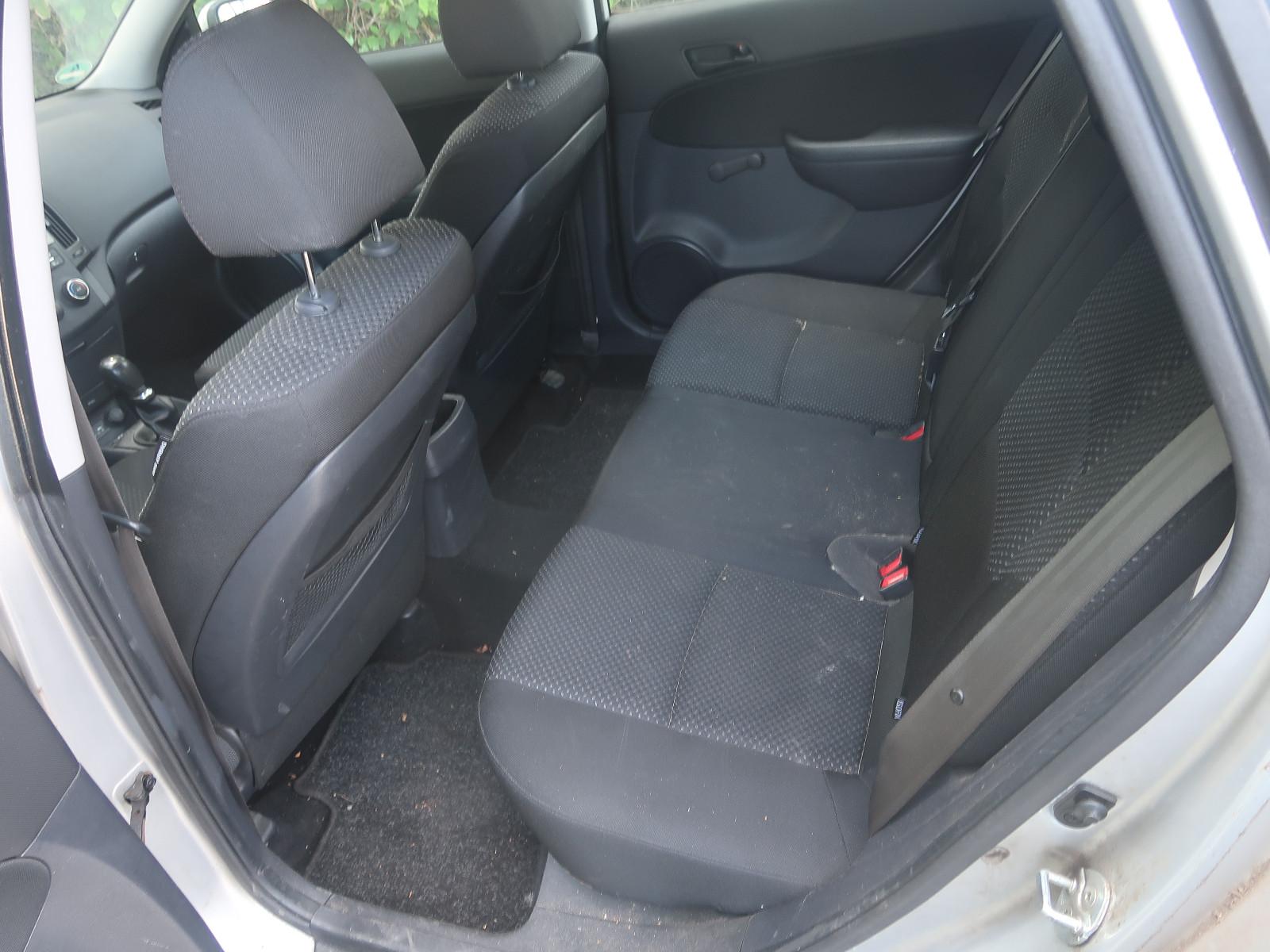 Hyundai i30 2012 — photo 5