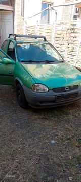 Opel Corsa B - Opel Corsa aus 1998: B