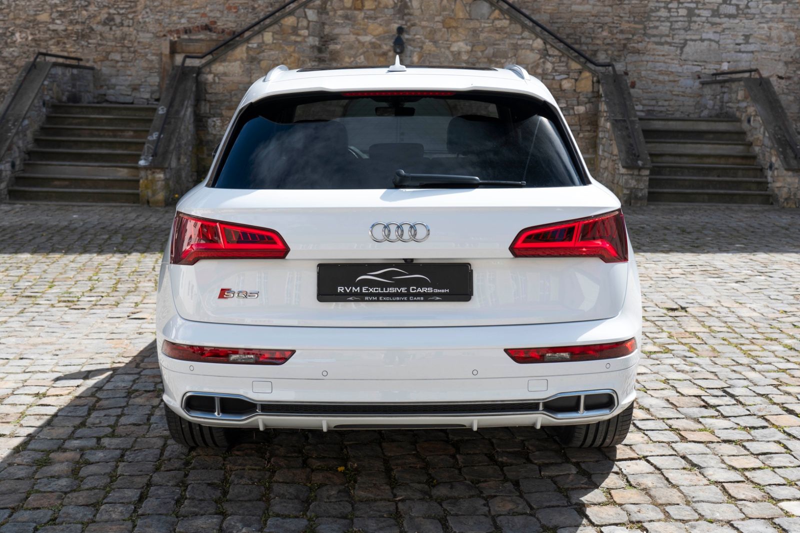 Fahrzeugabbildung Audi SQ5 3.0 TFSI QUATTRO
