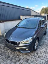 BMW 220 Active Tourer 220i - - BMW 220 Active Tourer: Limousine