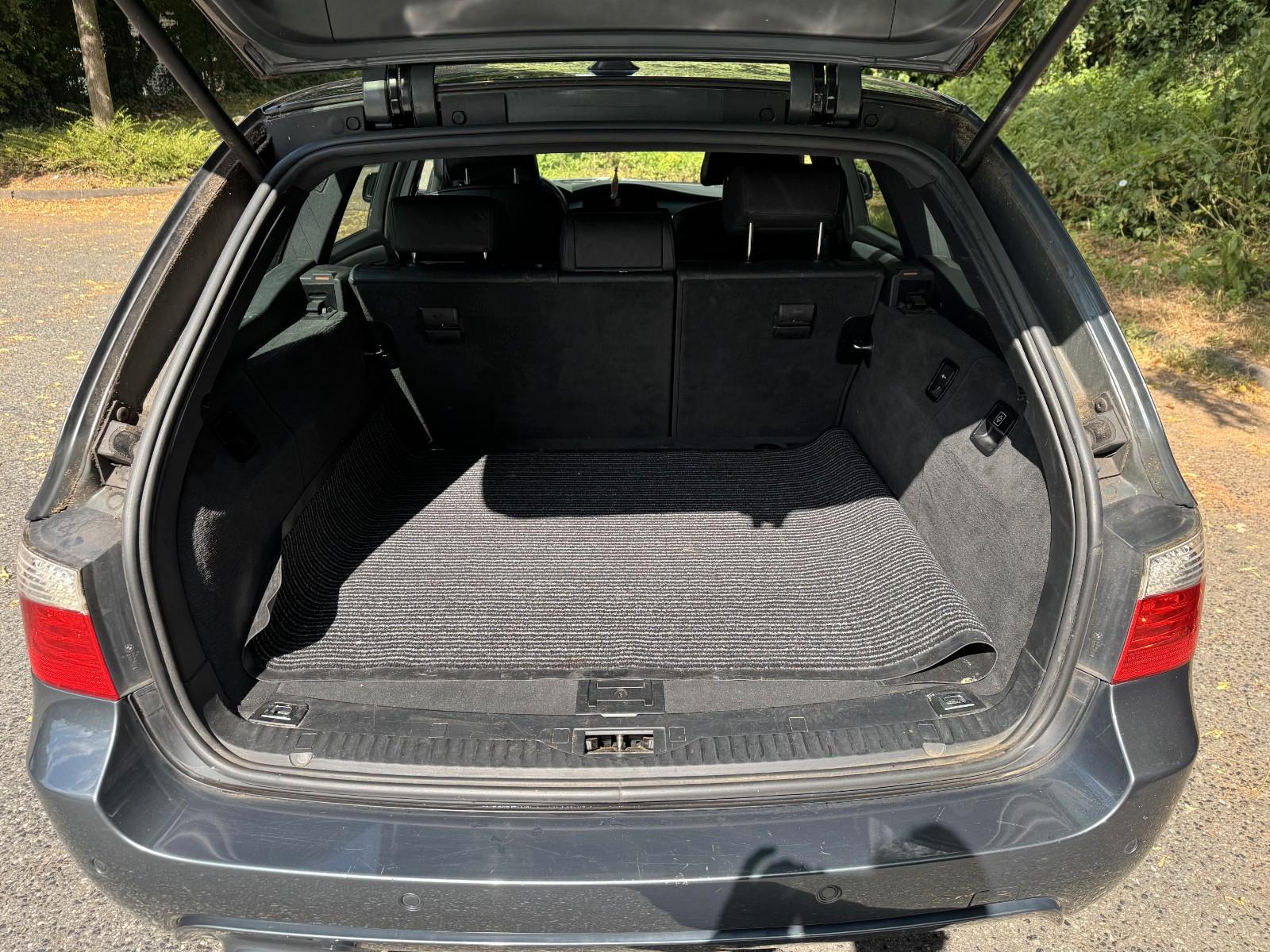 BMW 530 2007 — engine 2.993 cm³, 231 HP (170kW)