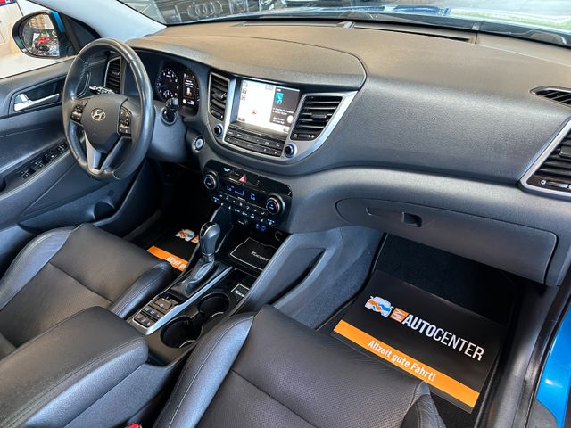 Hyundai Tucson Premium 4WD *Vollausstattung*1.Hand*