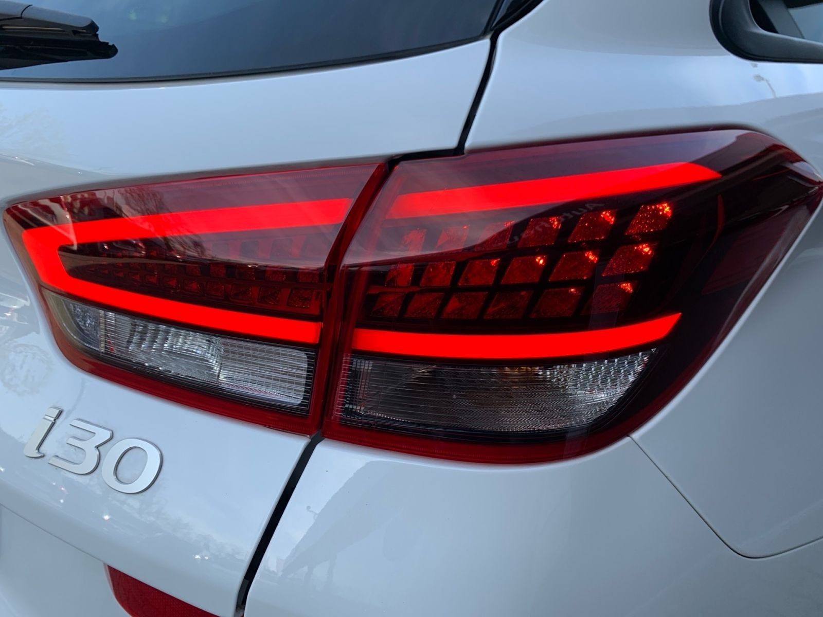 Fahrzeugabbildung Hyundai i30 Kombi 1.5 T-GDI 7-DCT N Line Mild-Hybrid