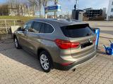 BMW X1 F48 sDrive - BMW X1 F48 mit Benzin-Antrieb