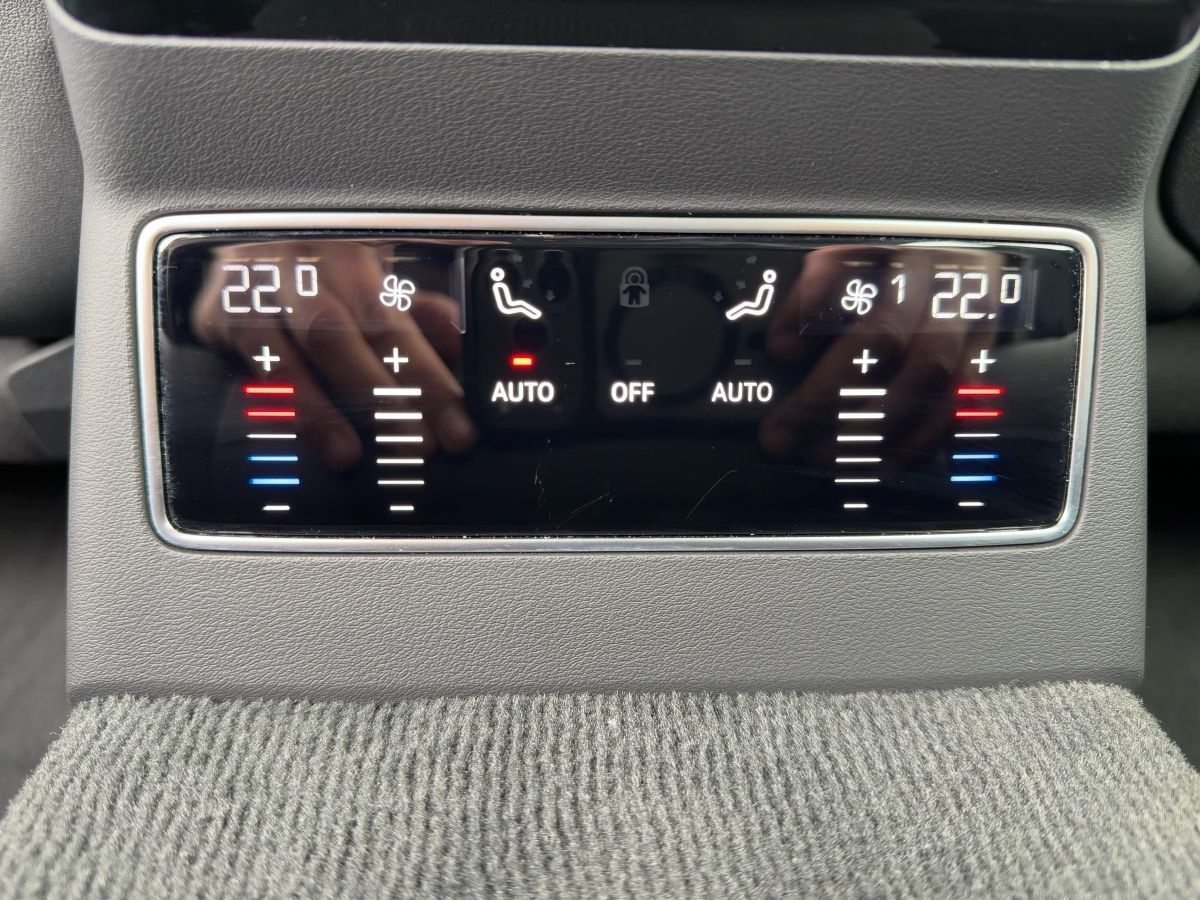 Audi A6 - Bild 17