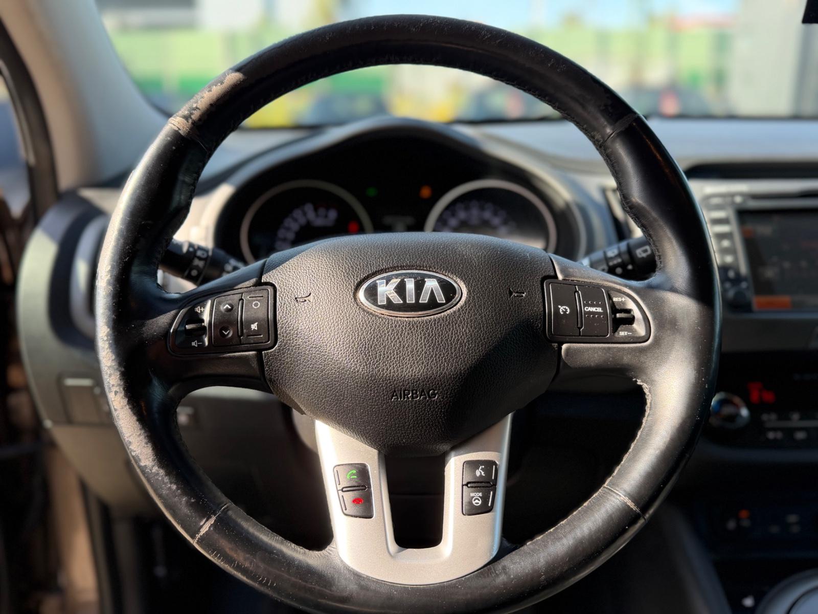 Kia Sportage Spirit 2WD*TEMPO*NAVI*KLIMA*SHZ*