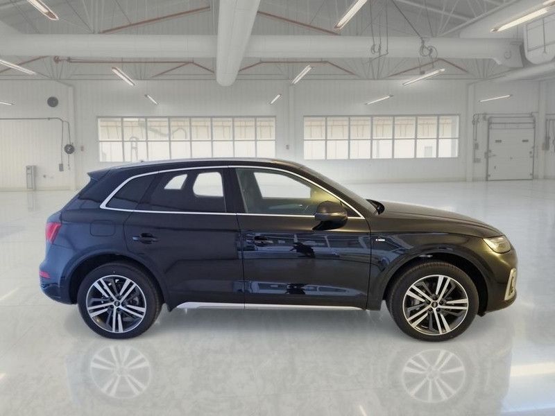 Audi AUDI Q5 55 TFSI E S LINE PLUS QUATTRO S TRONIC S imagem 3