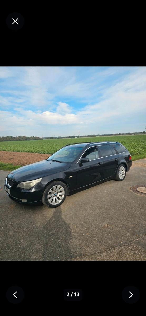 BMW 520 2009 — interior