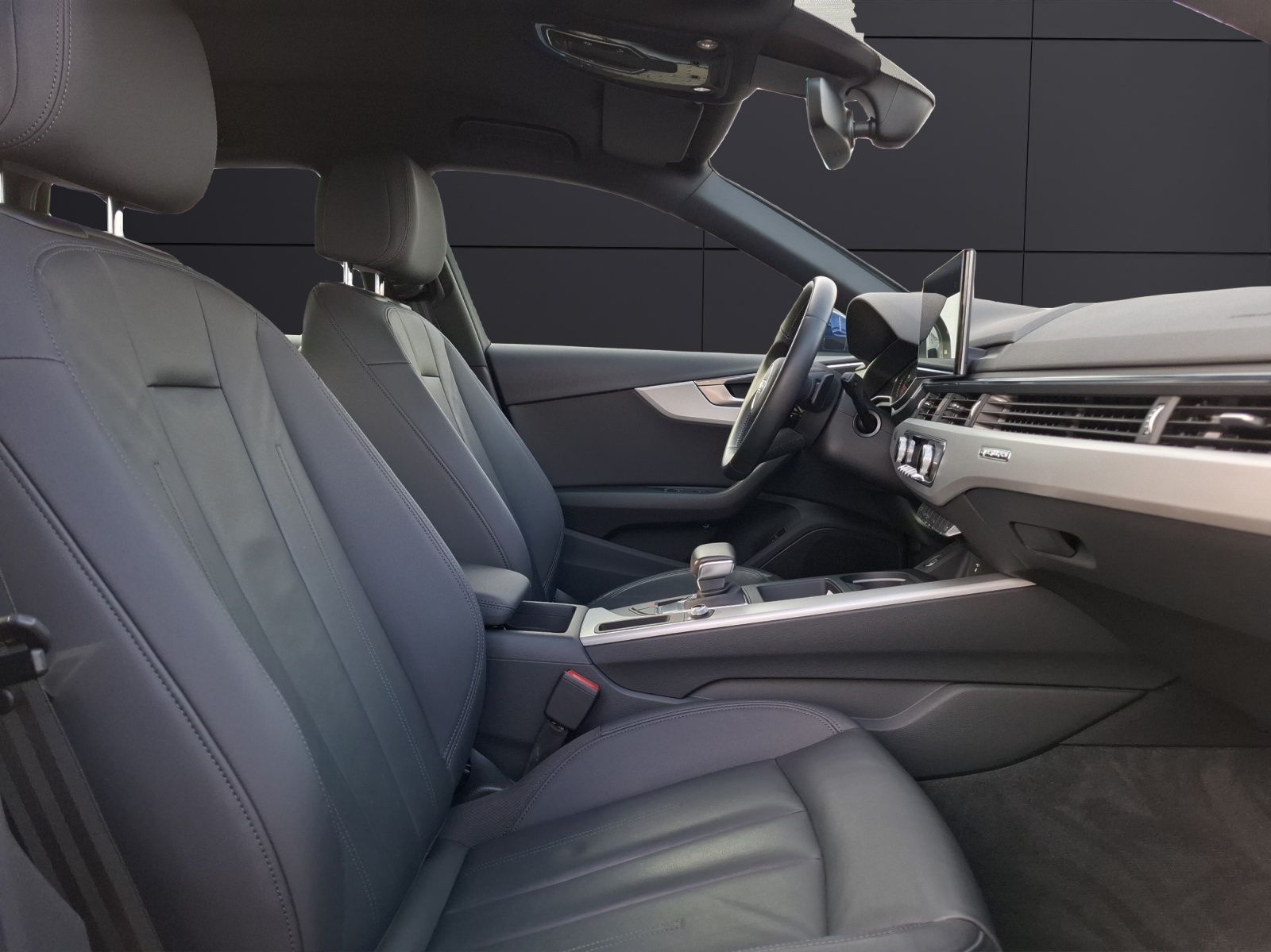 Fahrzeugabbildung Audi A4 Avant 40 TDI advanced quattro S-tronic LED AH