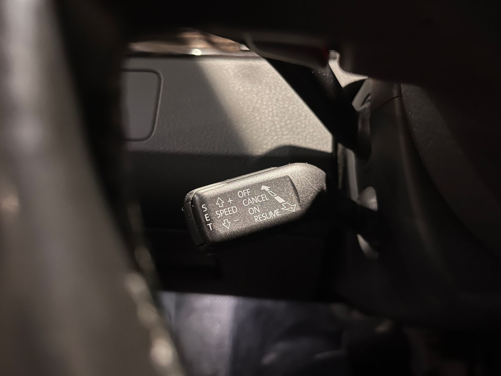 Fahrzeugabbildung Volkswagen CC Passat KLIMA XEN NAV SHZ PDC 18"