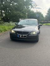 BMW e 90 320d (TÜV neu) - BMW 320 mit Diesel-Antrieb: Limousine, 320d E90