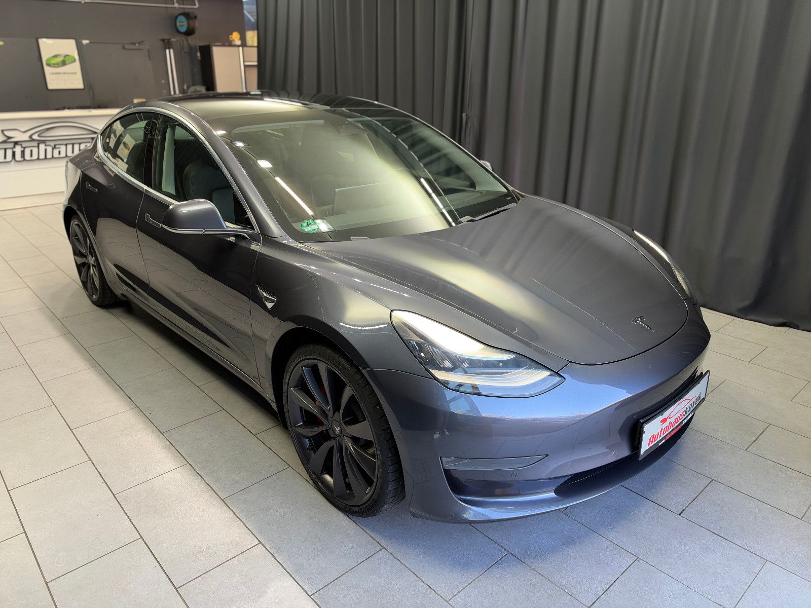 Fahrzeugabbildung Tesla Model 3 Performance Dual AWD |PANO|PREMIUM-SOUND