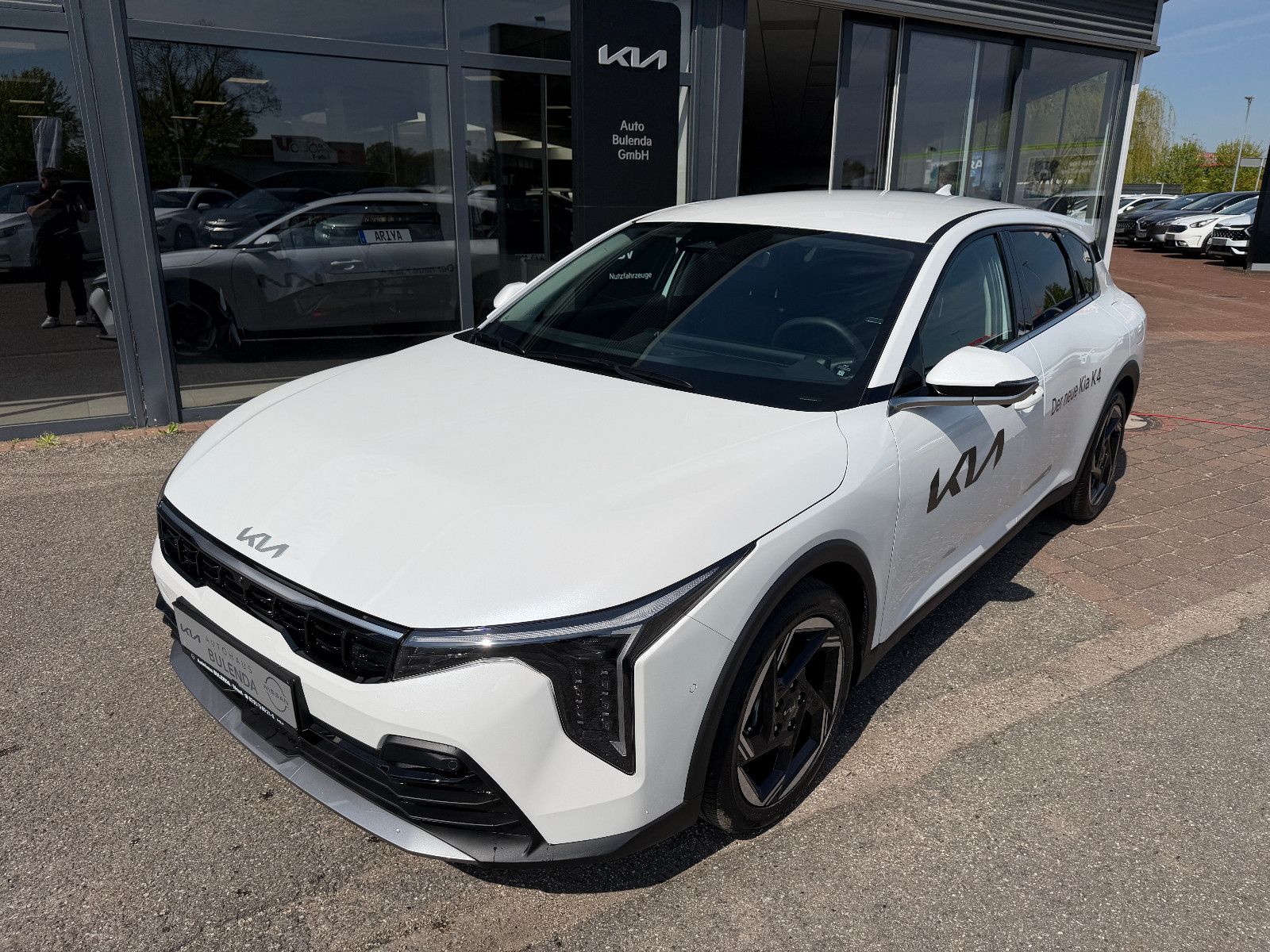 Kia K4 - Bild 2