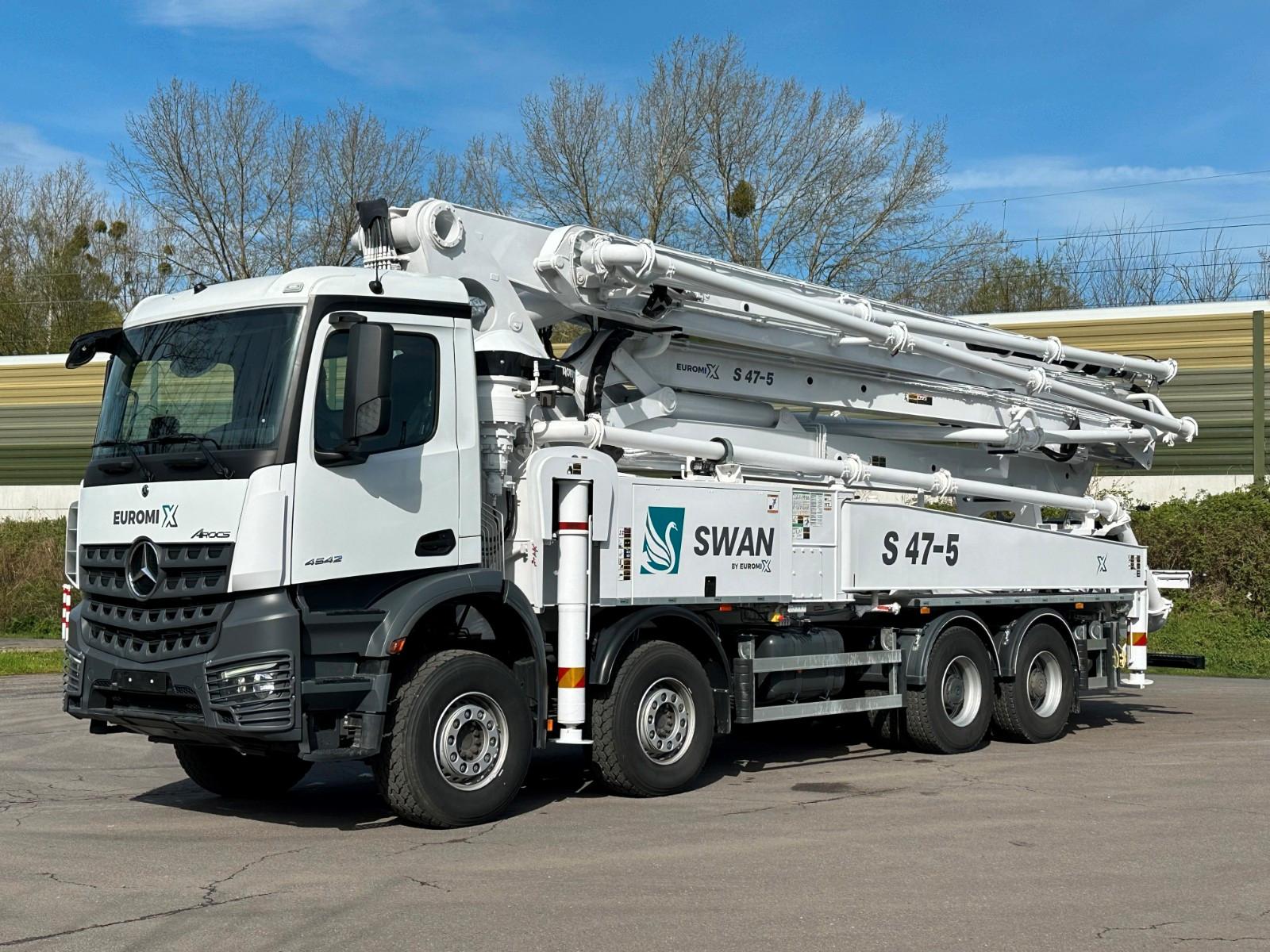 Mercedes-Benz Arocs 5 4542 8x4 SWAN TSP 47-5 160RZ ( 47m )